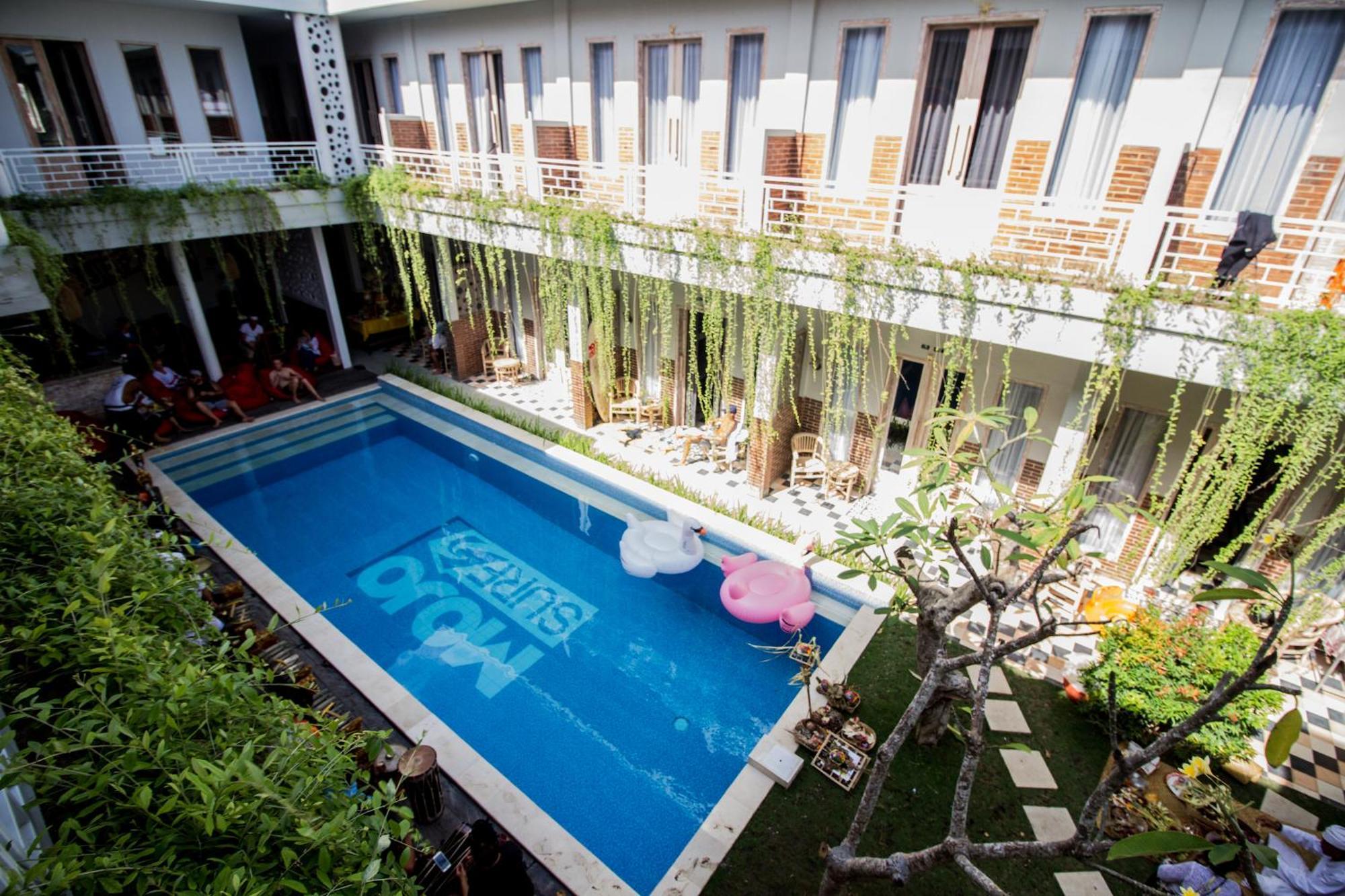 Mojosurf Camp Canggu Exterior foto