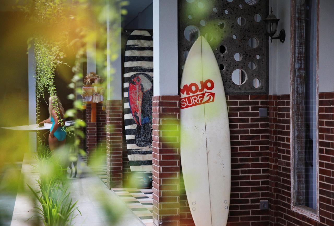 Mojosurf Camp Canggu Exterior foto