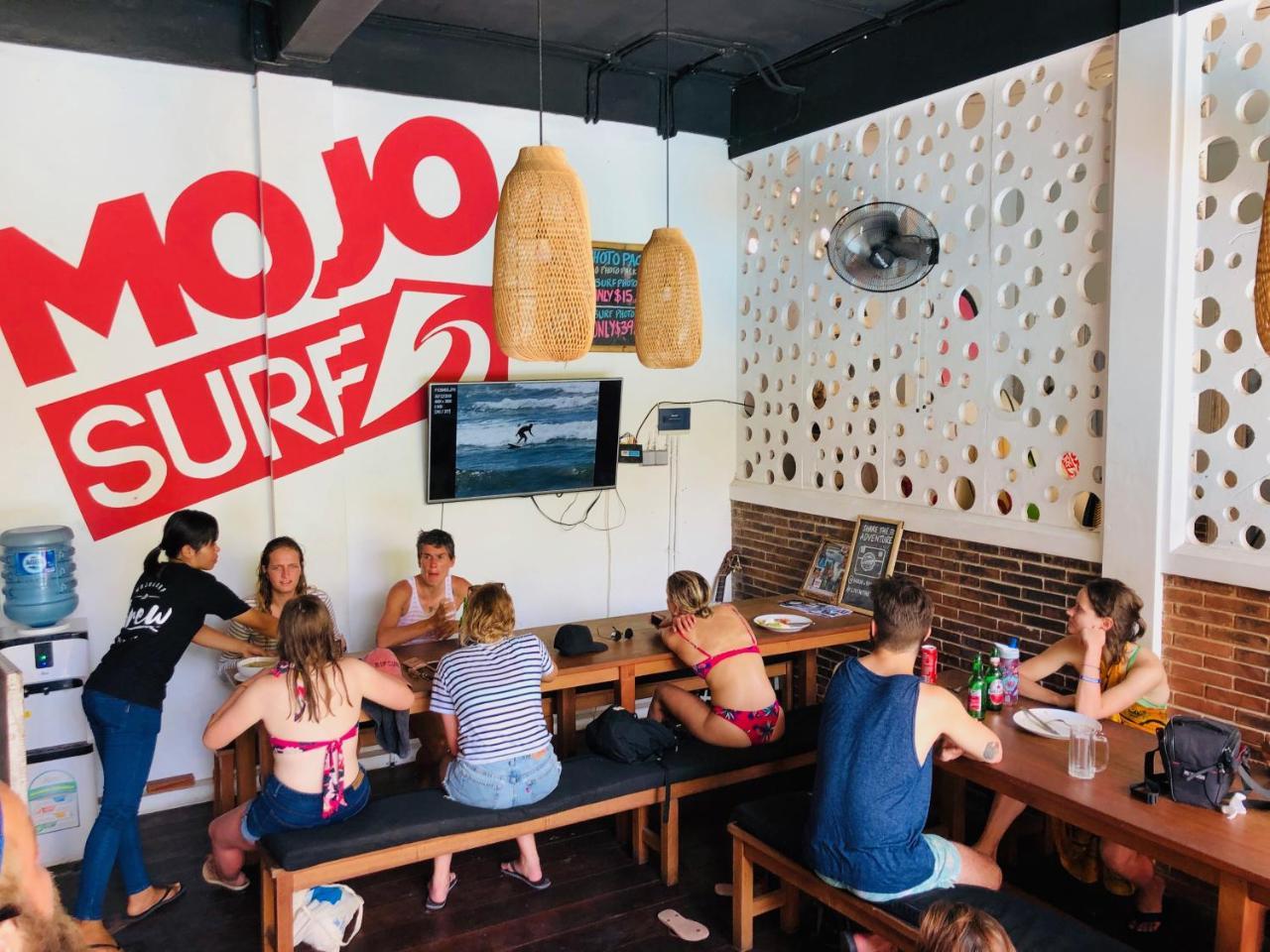 Mojosurf Camp Canggu Exterior foto